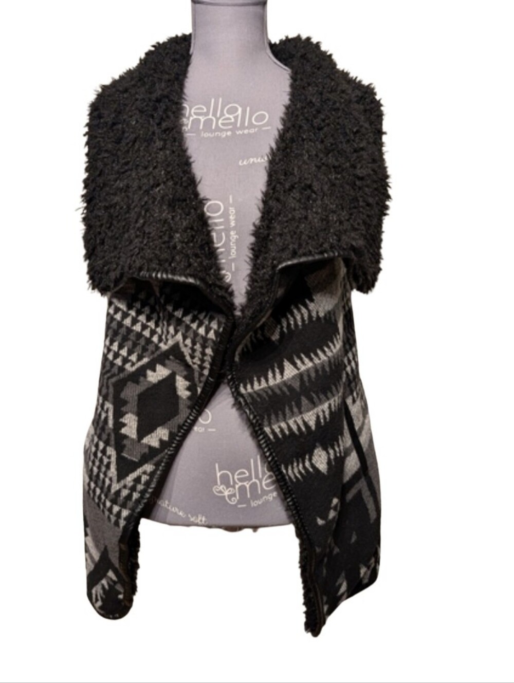 Me Jane Aztec Southwest Sherpa Vest Gray Black Open Front Small Cabincore Boho